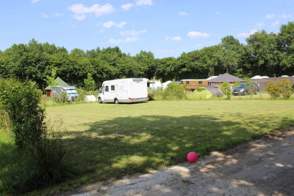 Aire d'Accueil de Camping-Car du Domaine de Dienné