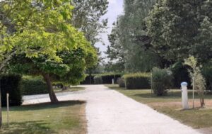 Aire de services CAMPING-CAR PARK